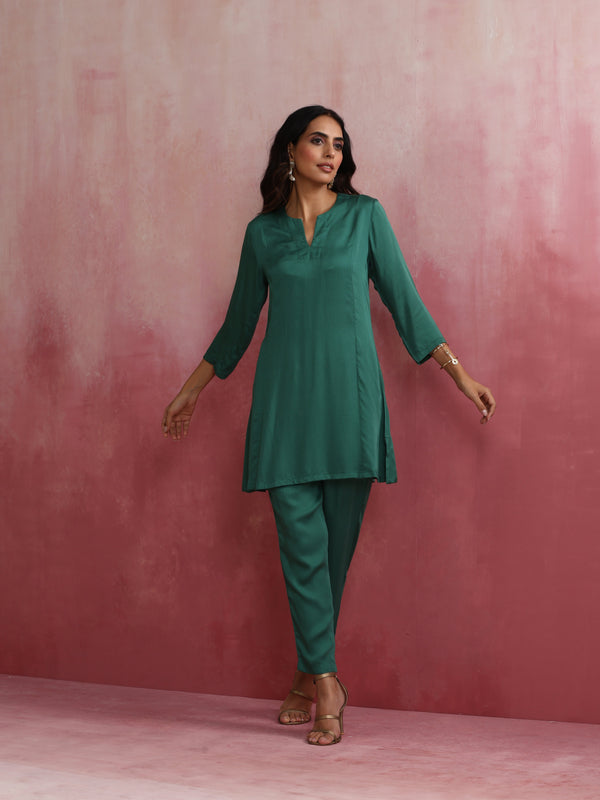 trueBrowns Green Straight Kurta Co-ord Set