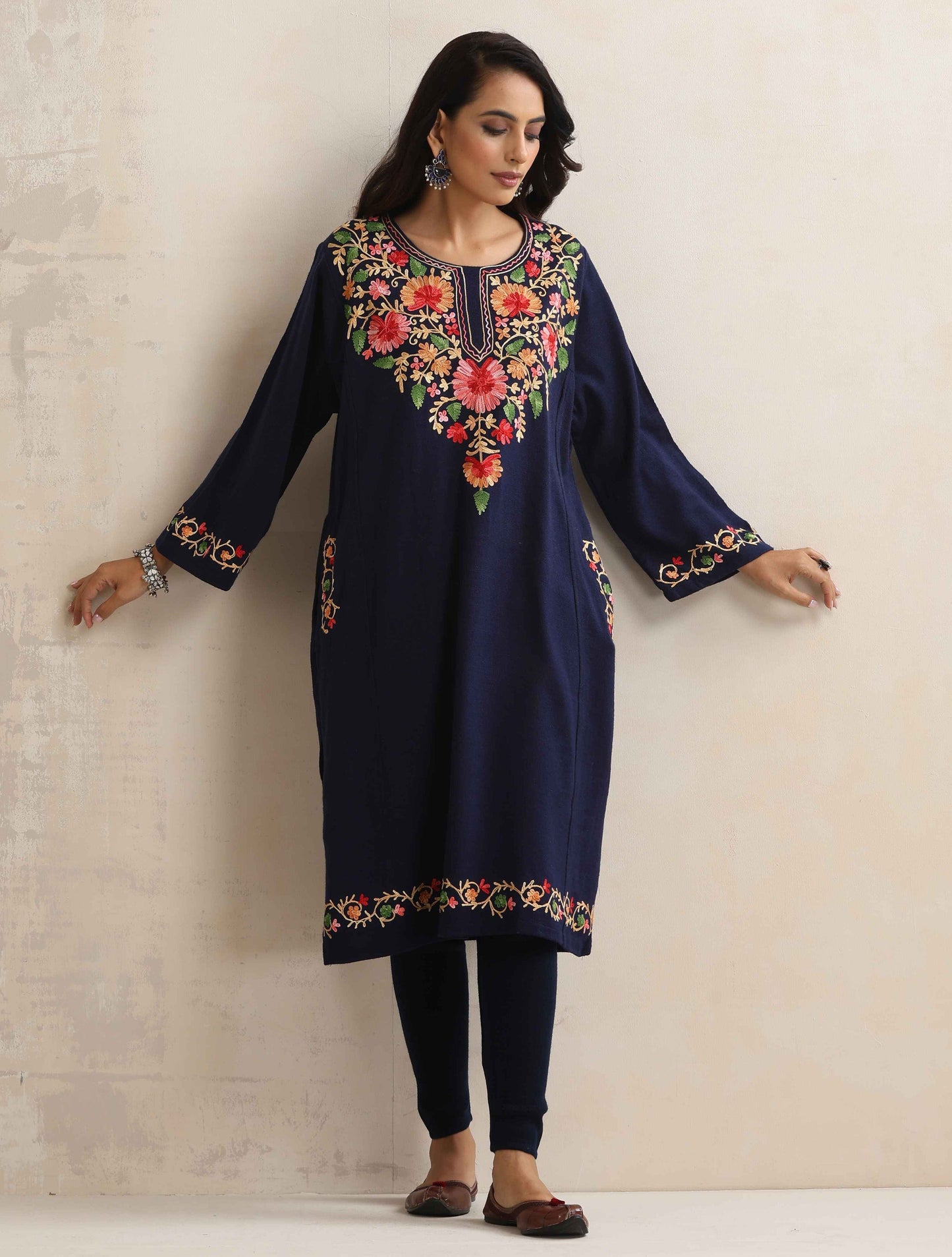 trueBrowns Blue Floral Embroidered Woollen Phiran Kurta