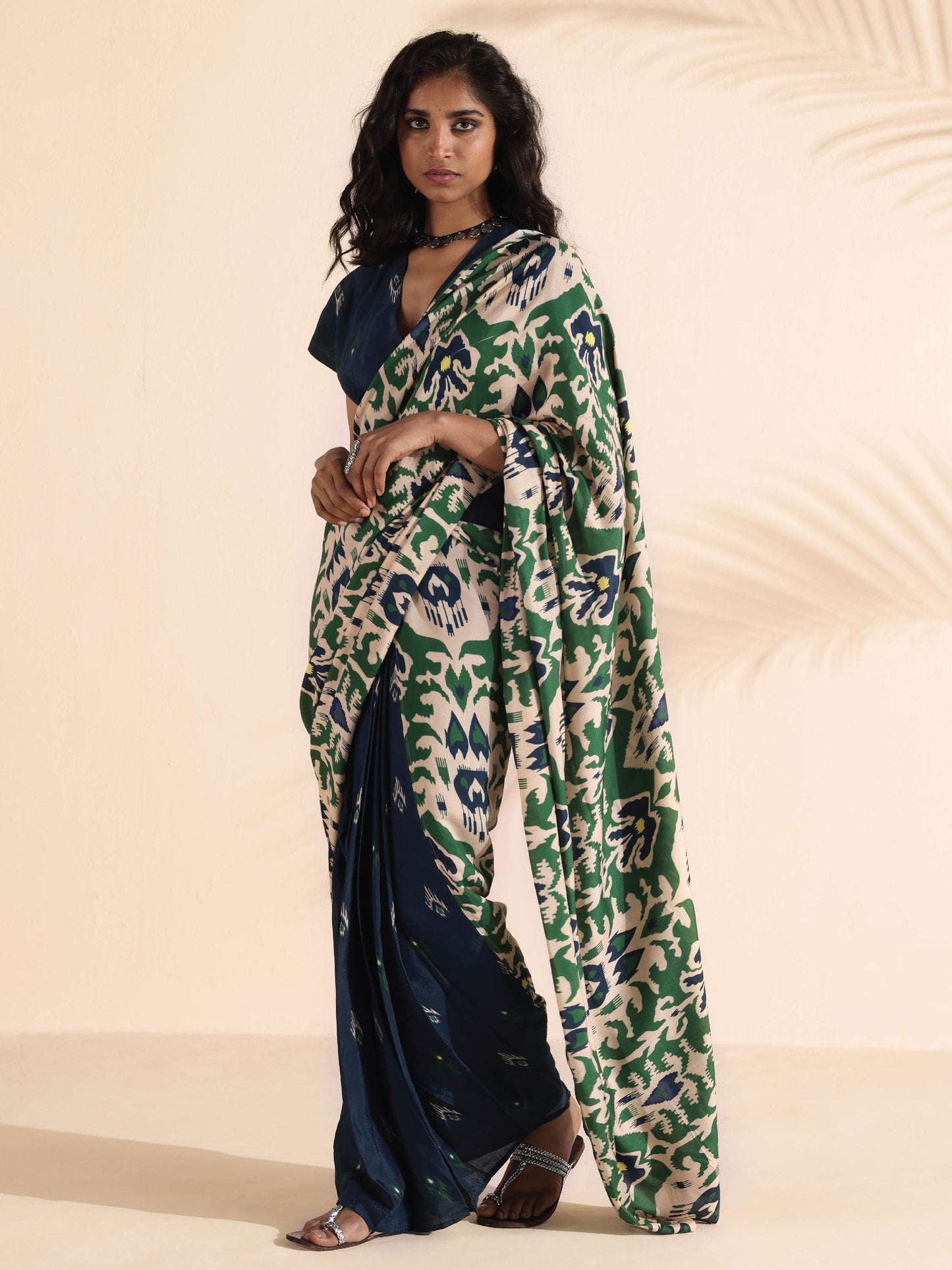 trueBrowns Green Blue Muslin Ikat Saree