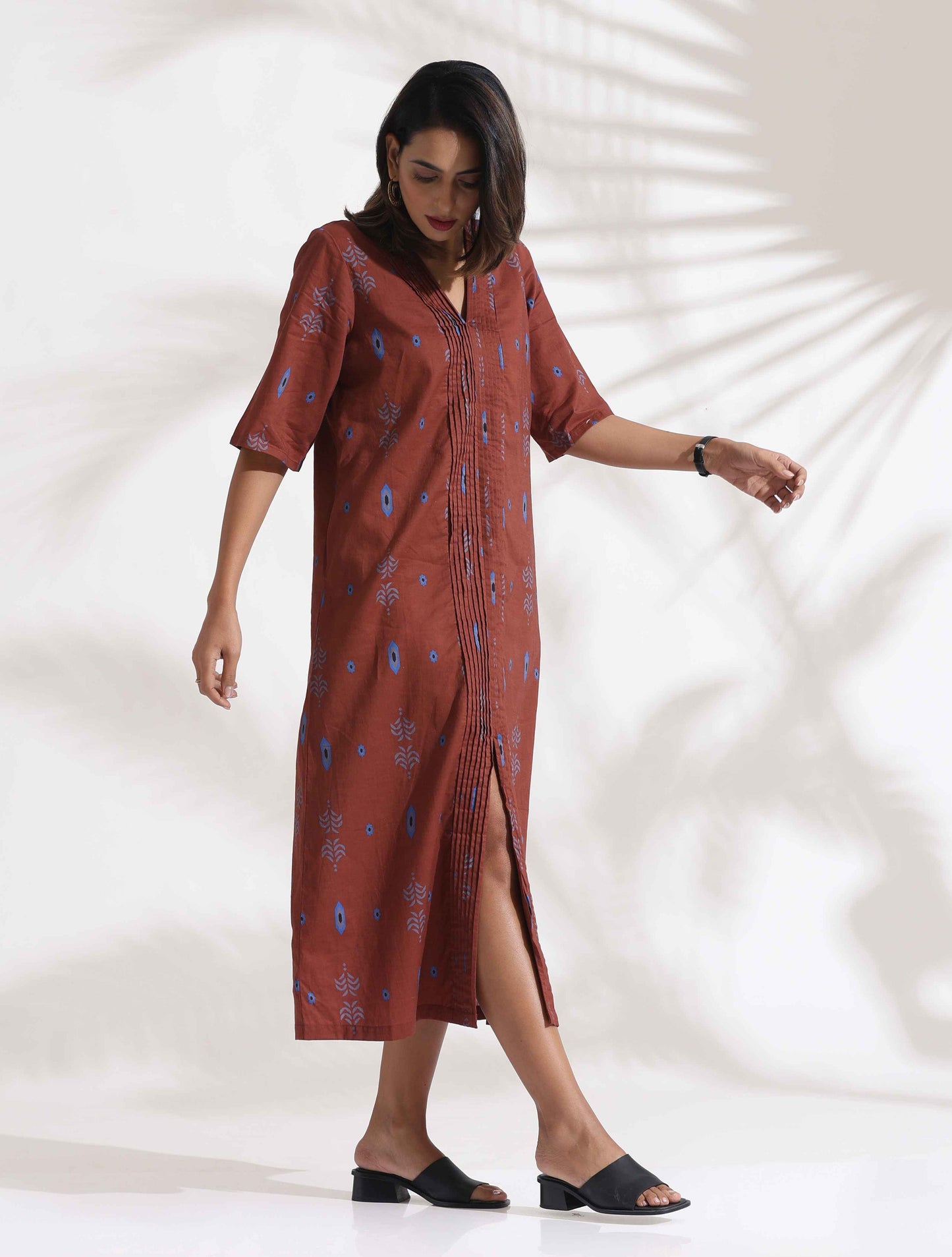 trueBrowns Brown Cotton Print pleated Dress