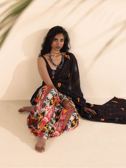 trueBrowns Cola Muslin Ikat Ready to Wear Saree