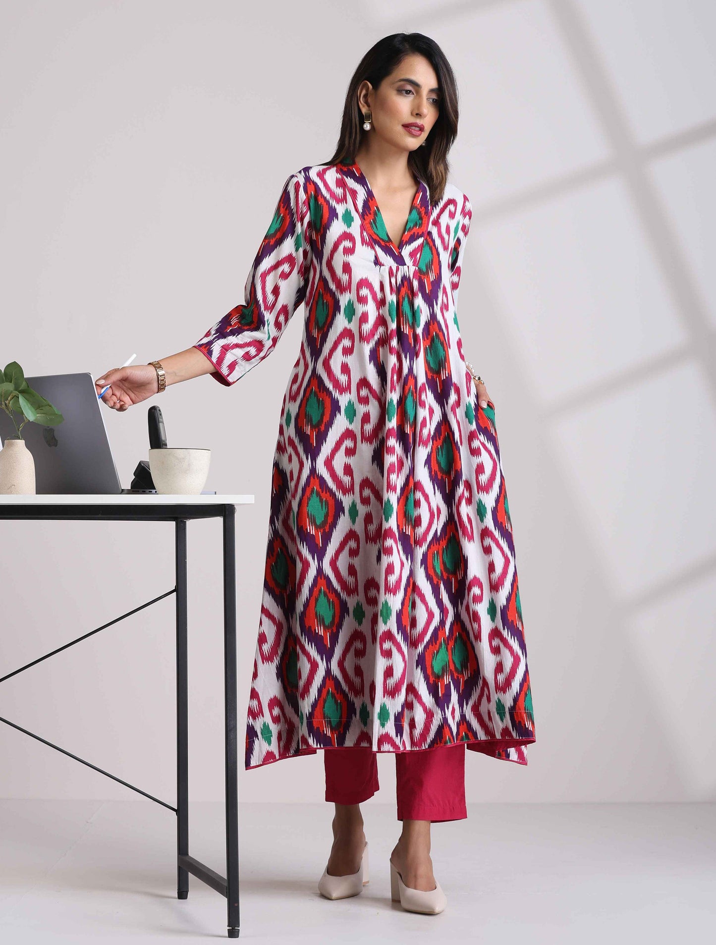 trueBrowns Pink Cotton Ikat Flared Kurta Pant Set