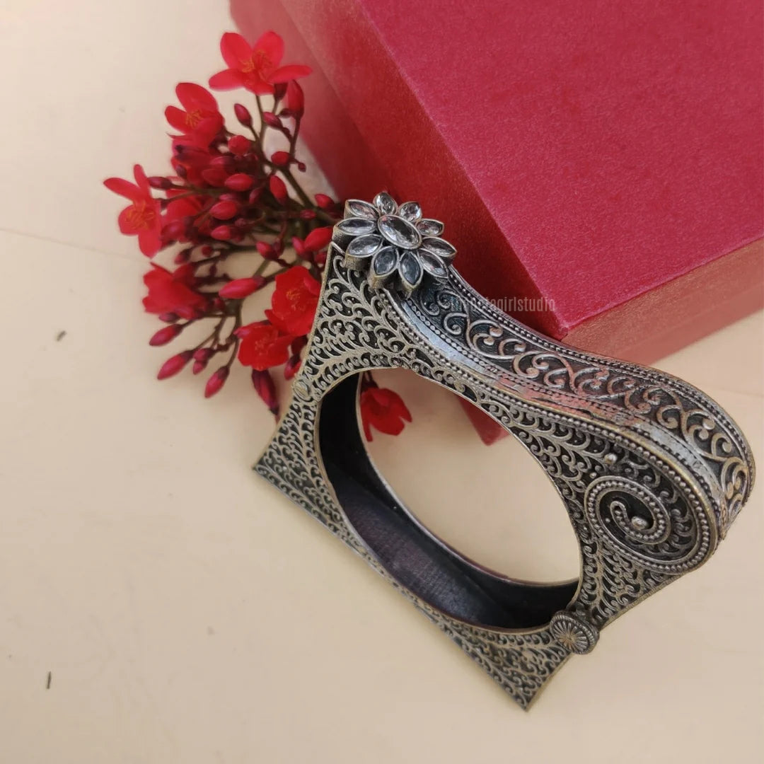 Emani  Silver Look Alike Oxidised Kada