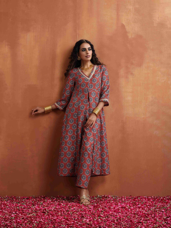 trueBrowns Rust Ajrak Print Slit Kurta Set