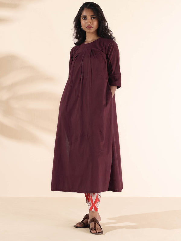 trueBrowns Maroon Cotton Ikat Slit Kurta Pant Set