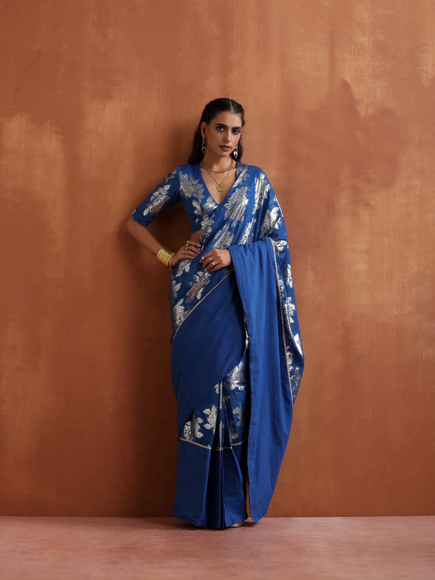 trueBrowns Blue Metallic Ready To Wear Saree