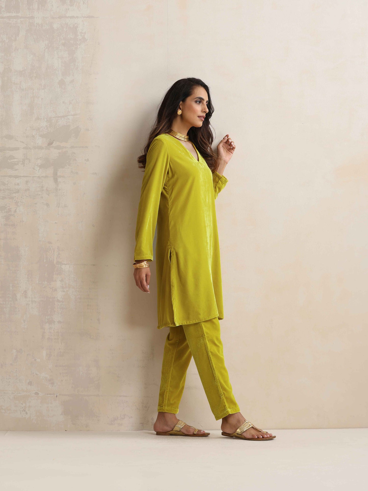 trueBrowns Lime Velvet Kurta Co-ord Set