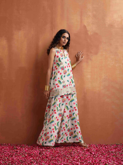 trueBrowns Off White Print Sharara Set