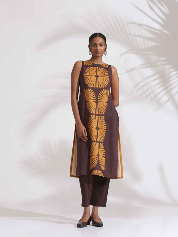 trueBrowns Brown Cotton Print Sleeveless Kurta Set