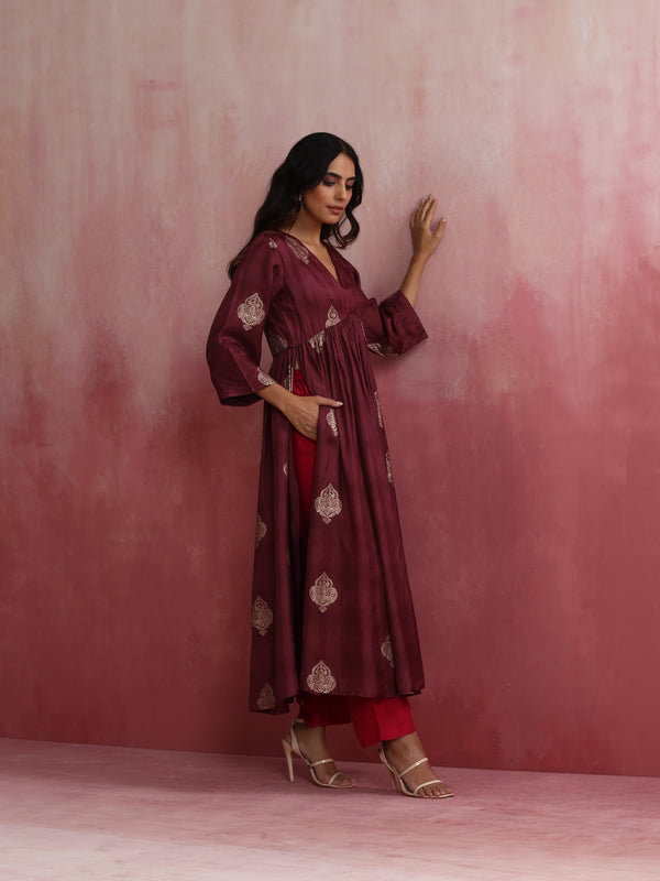 trueBrowns Purple Viscose Silk Kurta Set