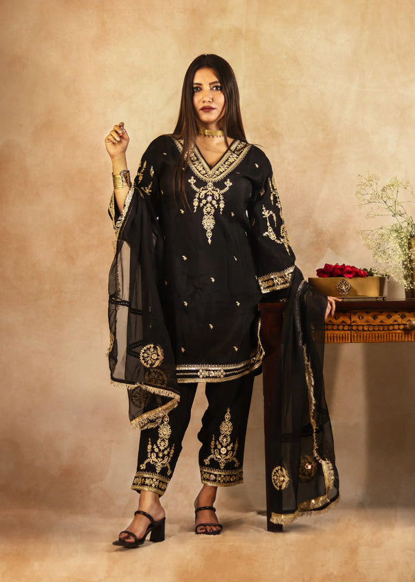 trueBrowns Black Embroidered Straight Kurta Pant Dupatta Set