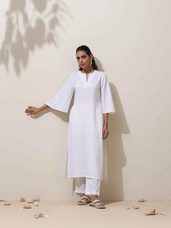 trueBrowns White Cotton Linen Kurta Pant Set