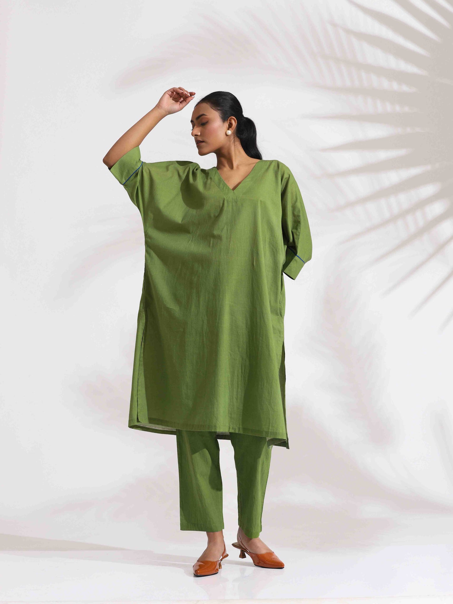 trueBrowns Green Cotton Placement Print Kurta Co-ord Set