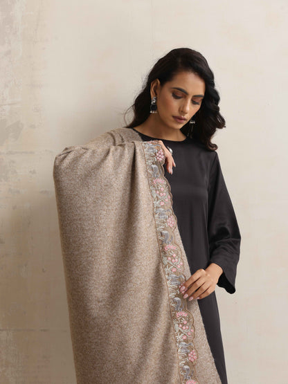 trueBrowns Beige Embroidered Stole