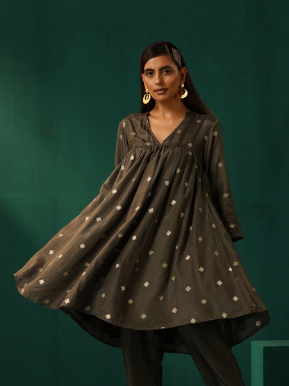 trueBrowns Grey Diamond Viscose Silk Yoke Gathered Co-ord Set
