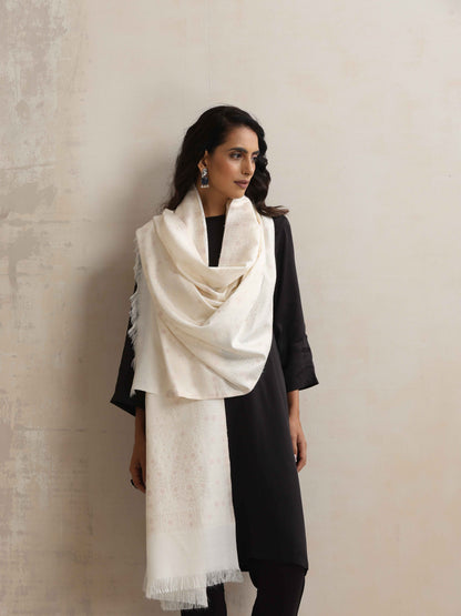 trueBrowns Ivory Gold Woven Stole