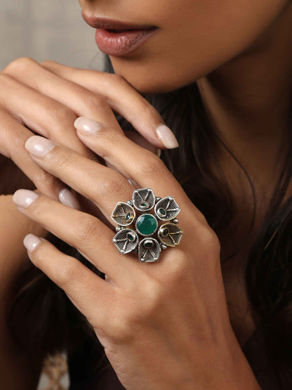 trueBrowns Silver Gold Tone Petal Ring