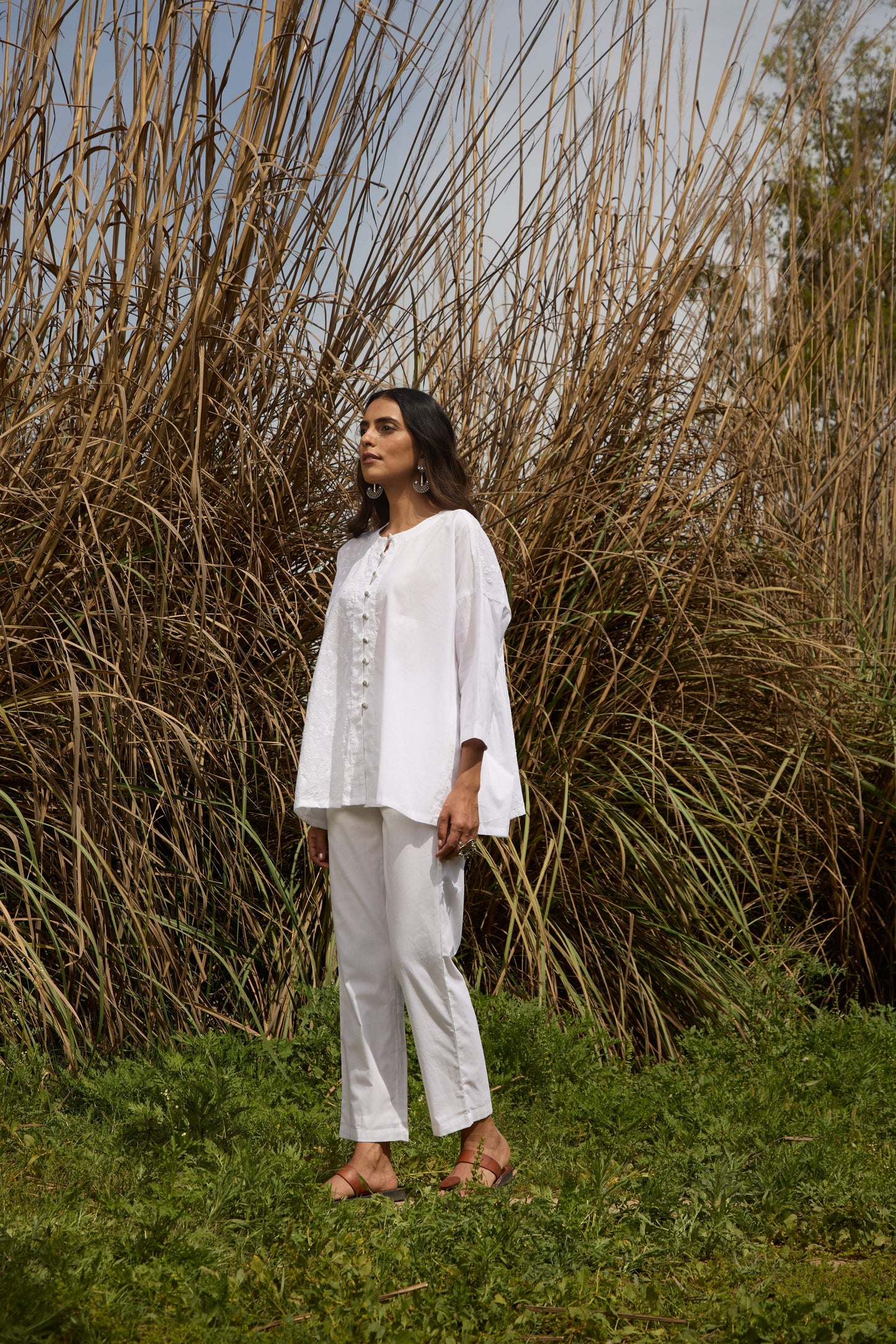 trueBrowns White Cotton Embroidered Relaxed Co-ord Set