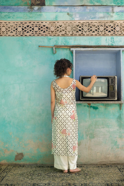 Anu Karena Chanderi Kurta Set