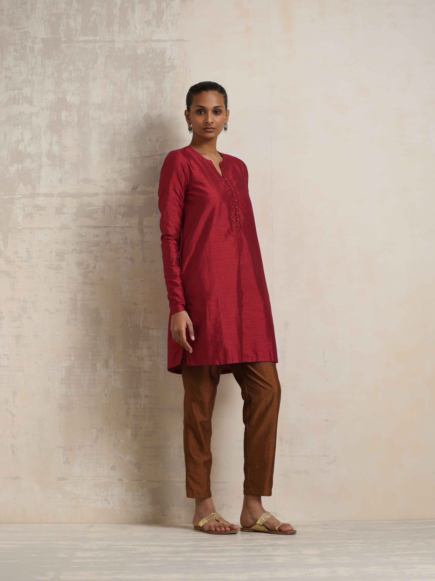 trueBrowns Red Silk Kurta Co-ord Set