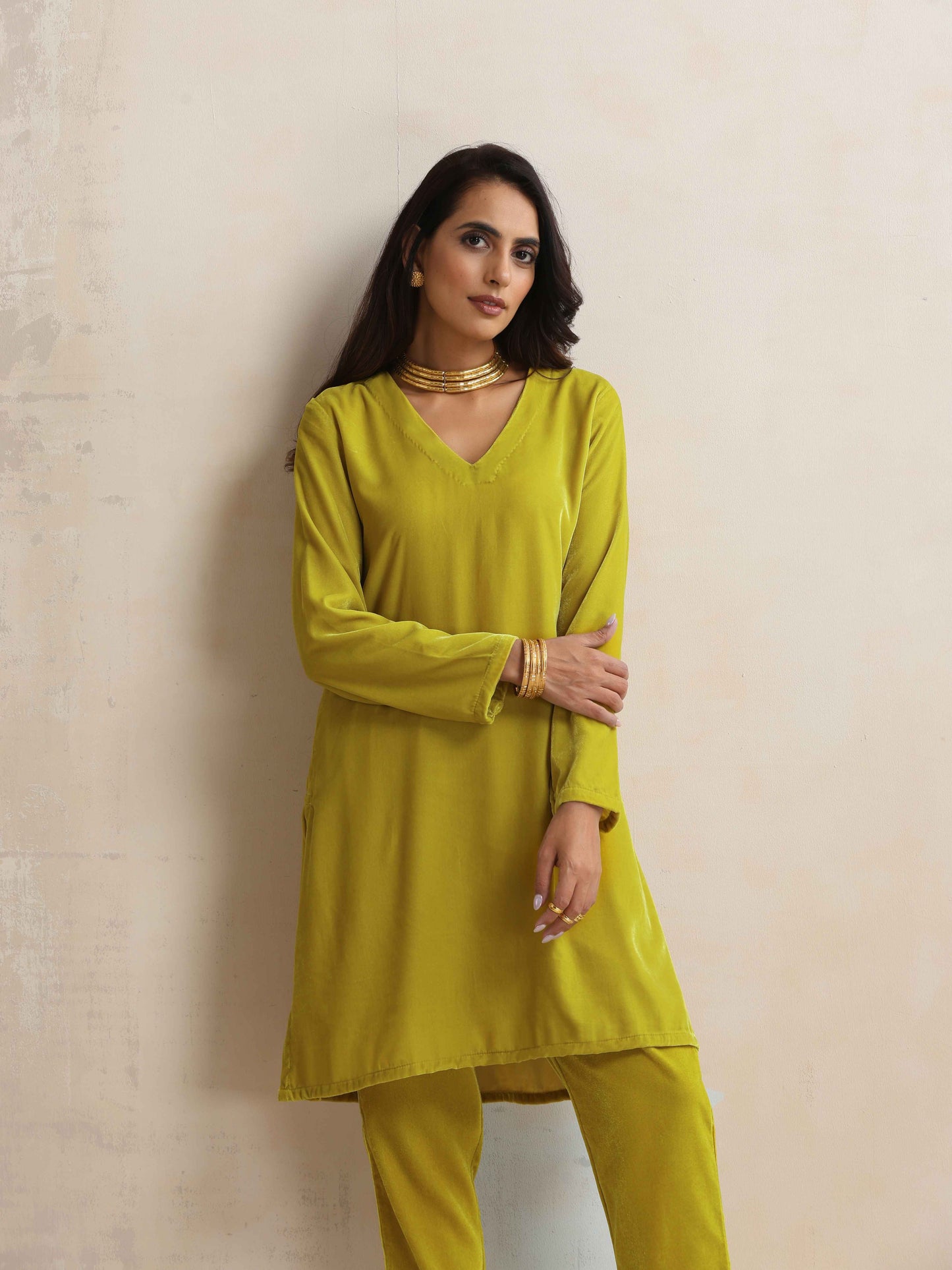 trueBrowns Lime Velvet Kurta Co-ord Set