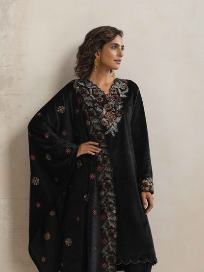 trueBrowns Black Velvet Floral Embroidered Kurta Pant Dupatta Set