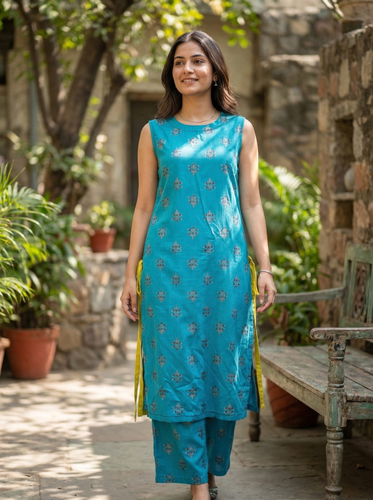 Teal Blue Printed Sleeveless Kurta Set LP- 48Hr Delivery