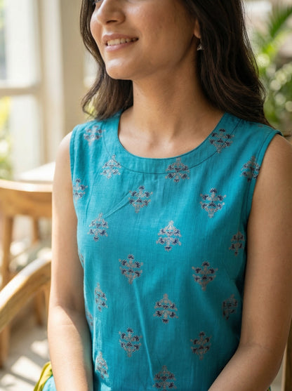 Teal Blue Printed Sleeveless Kurta Set LP- 48Hr Delivery