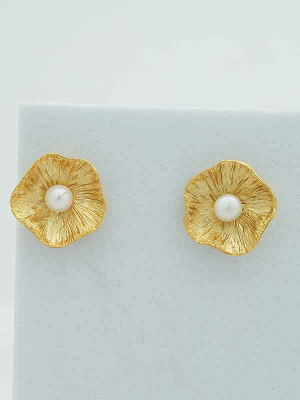 ÉclatPerle Shell Earrings