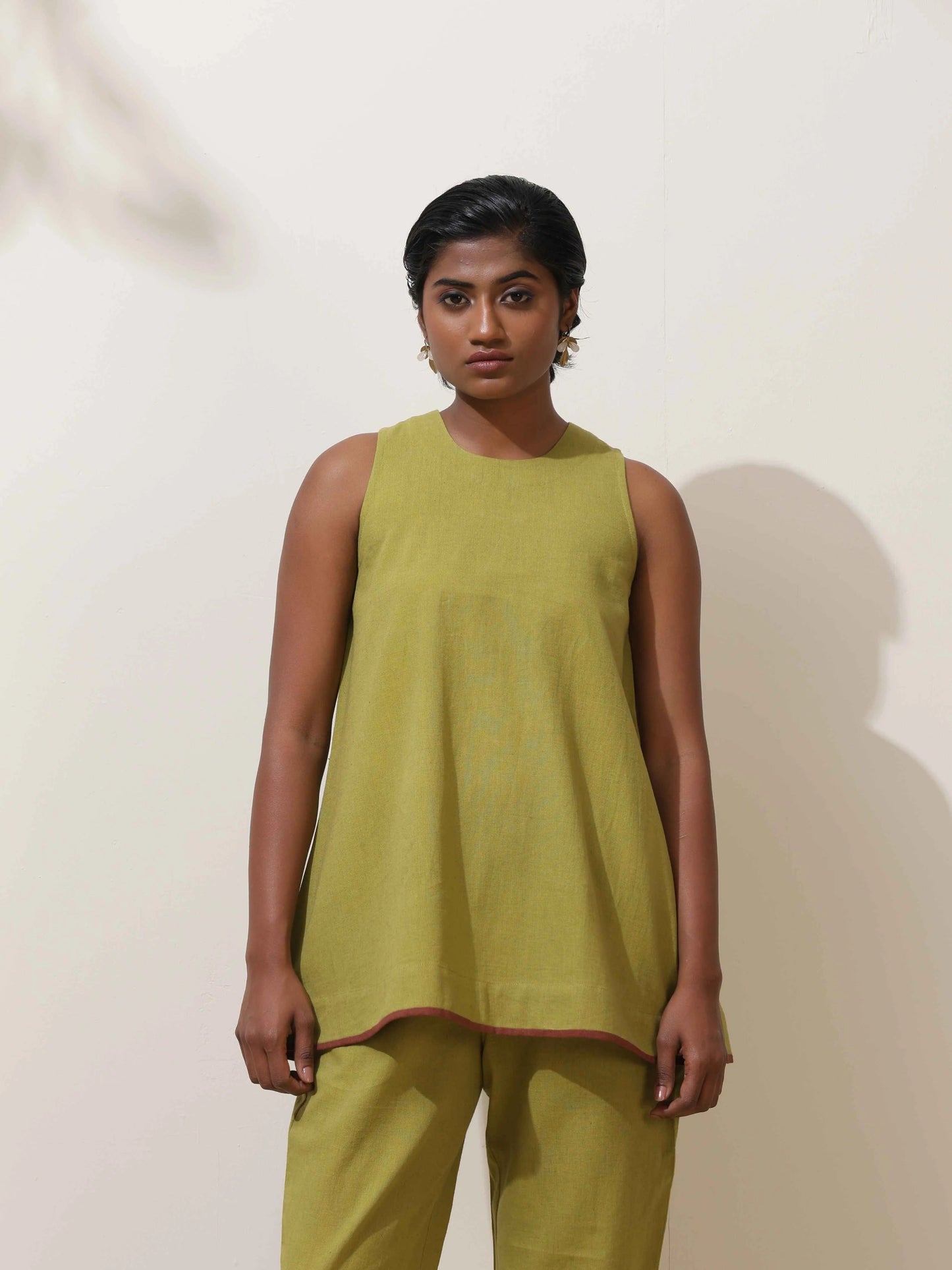 trueBrowns Pear Green Cotton Linen Co-Ord Set