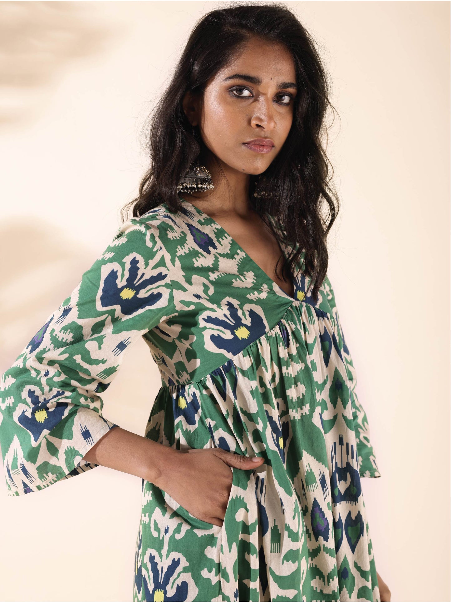 trueBrowns Green Cotton Ikat Flared Kurta Pant Set
