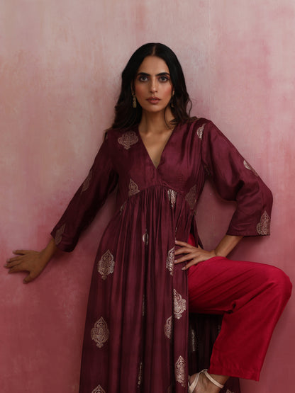 trueBrowns Purple Viscose Silk Kurta Set