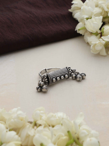 trueBrowns Silver Tone Rectangular Ghungroo Ring