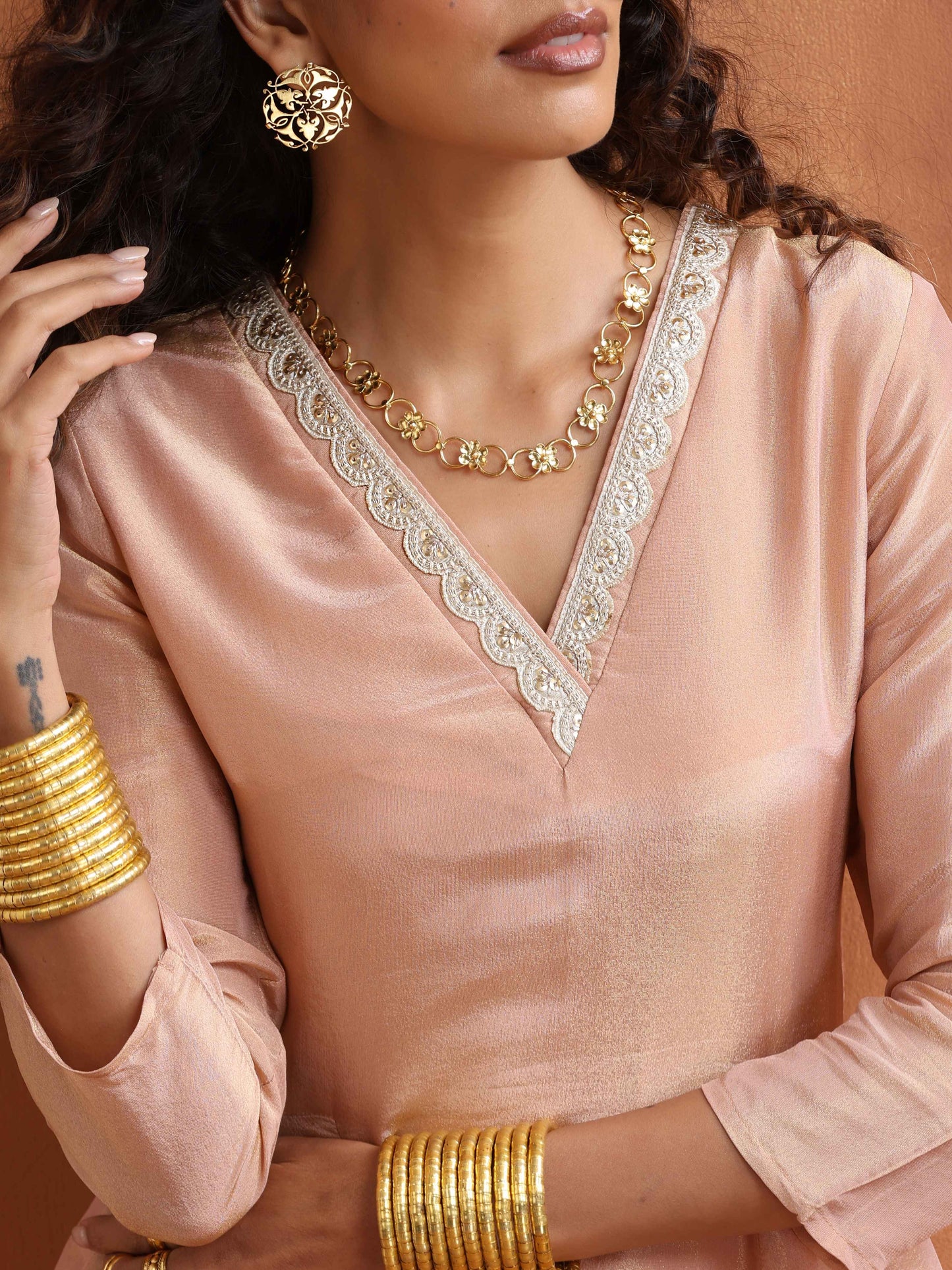 trueBrowns Blush Pink Tissue Flared Anarkali Kurta Set