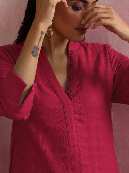 trueBrowns Magenta Cotton Dobby Kurta Set