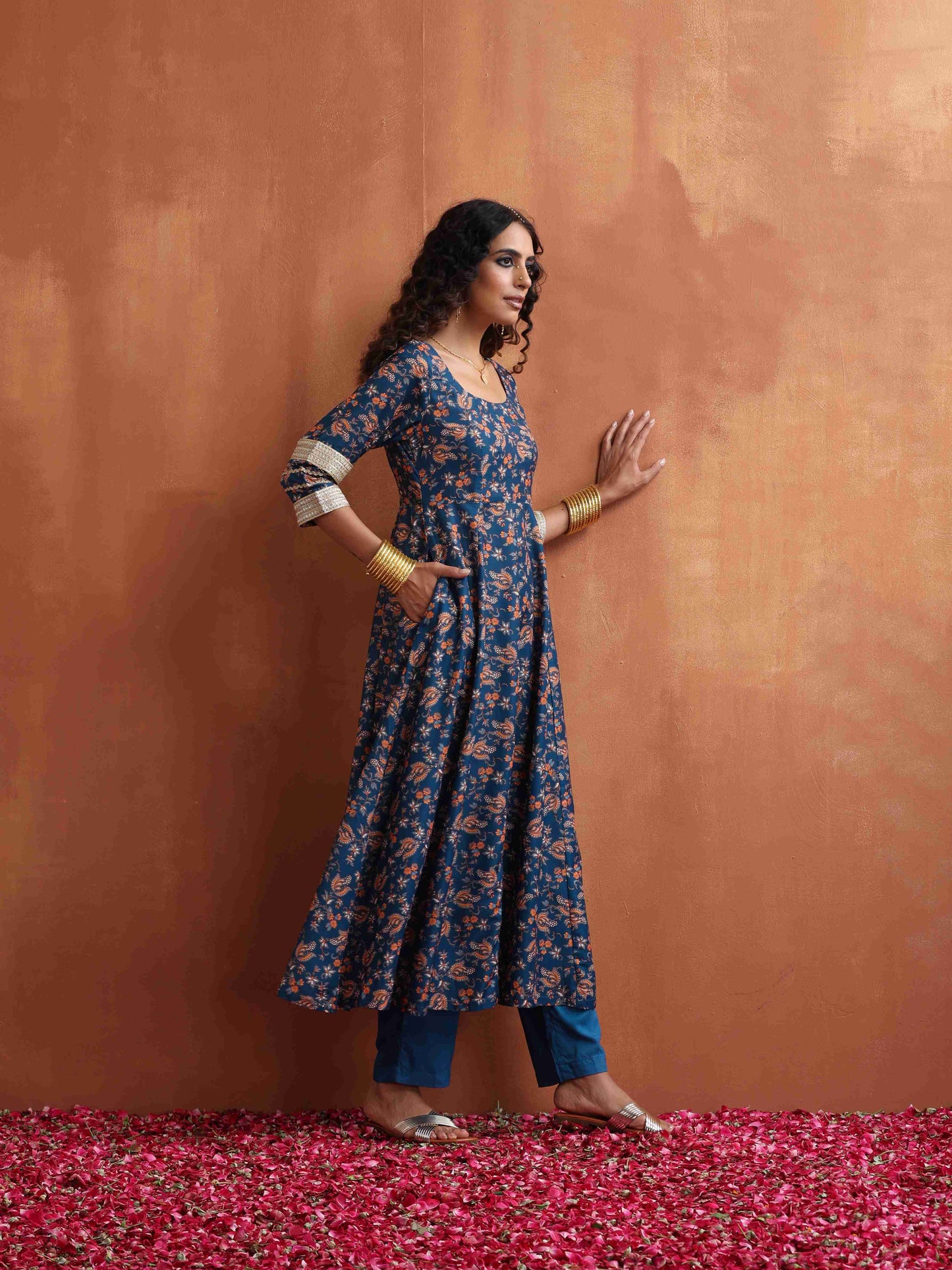 trueBrowns Blue Print Flared Anarakali Kurta Set