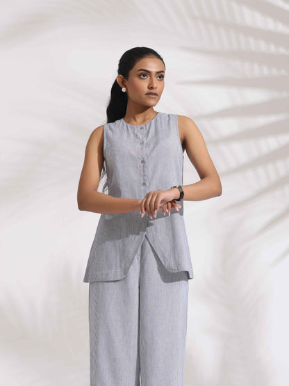 trueBrowns Grey Cotton Stripe Co-ord Set LP