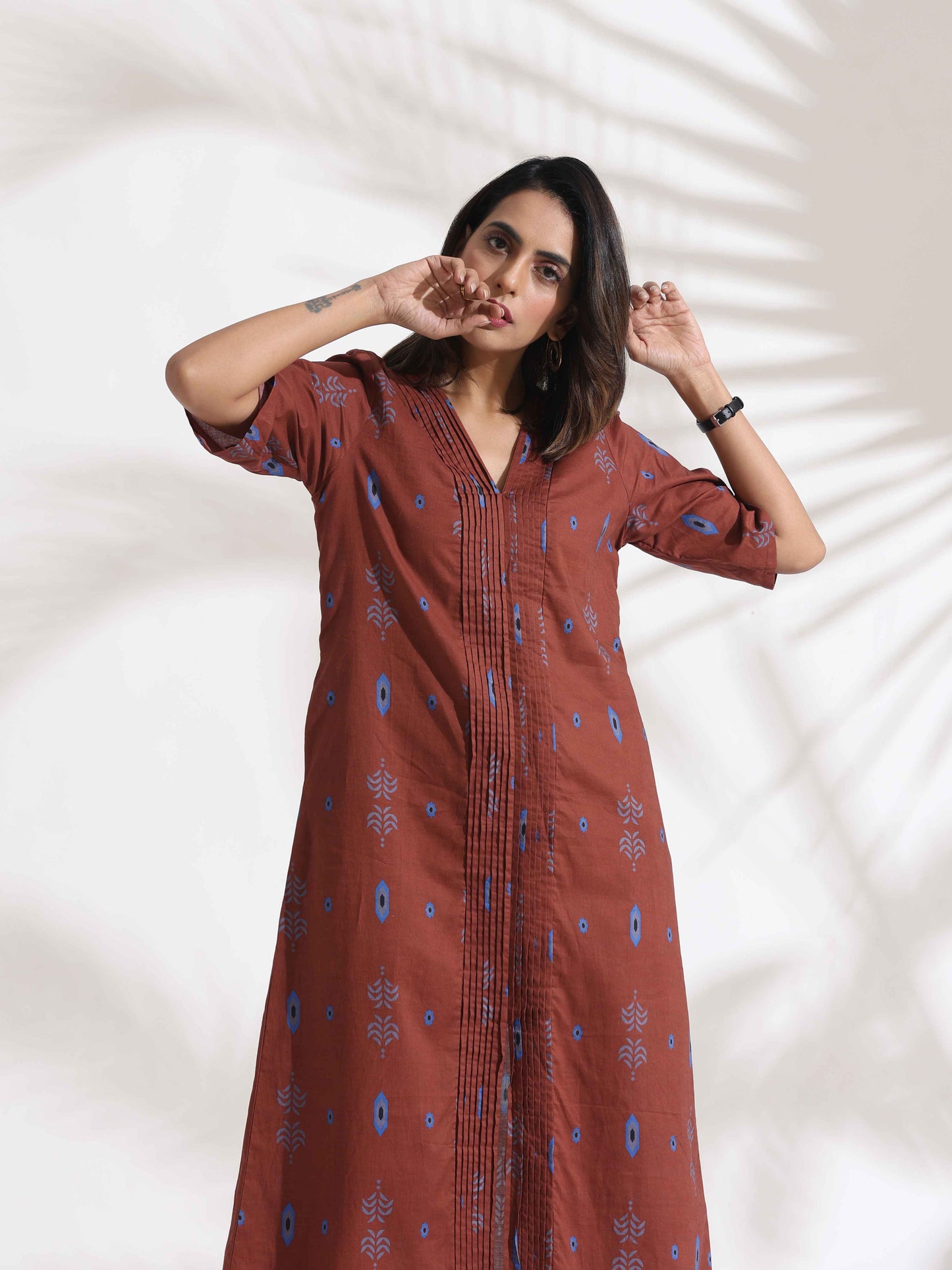 trueBrowns Brown Cotton Print pleated Dress