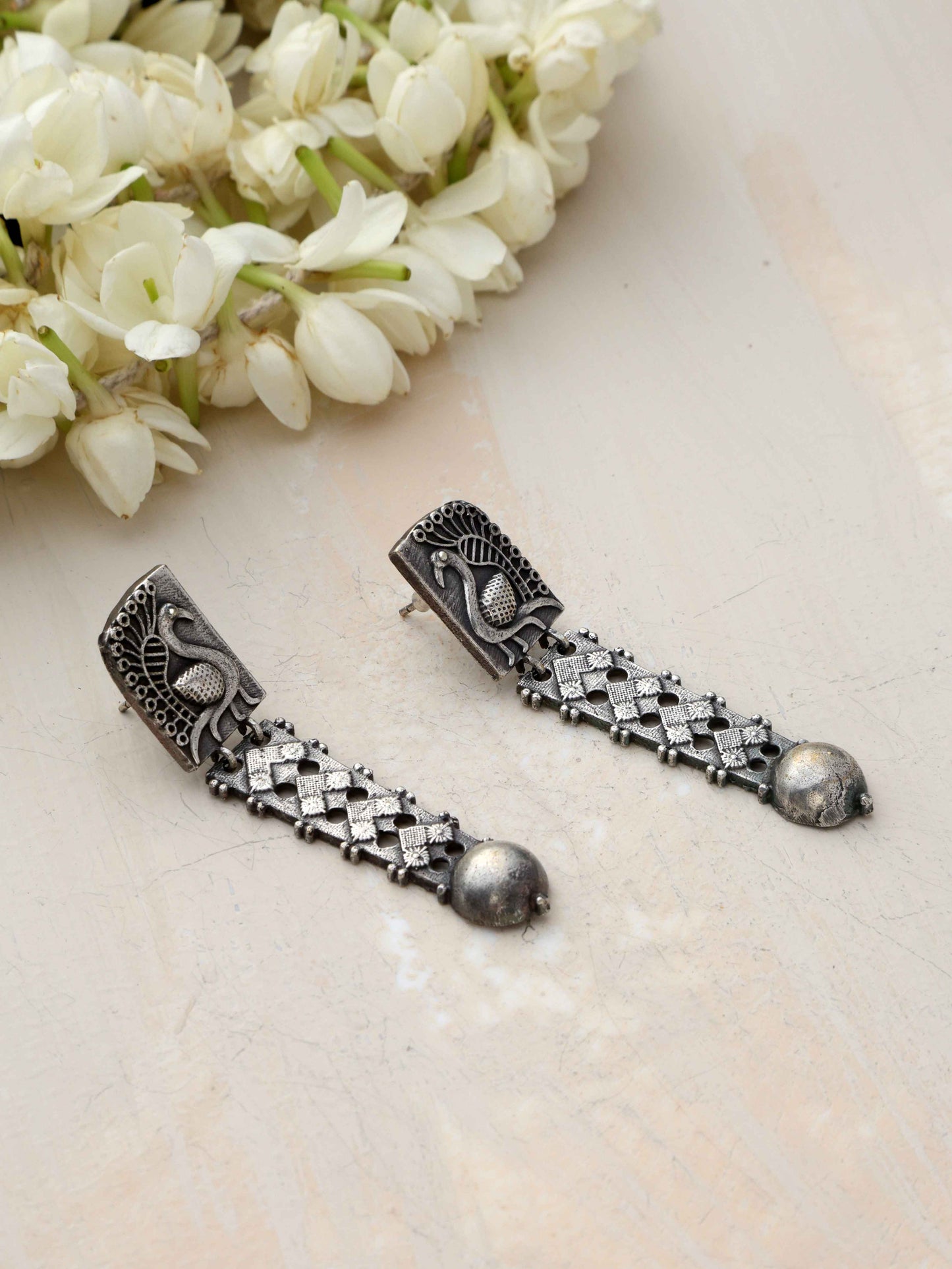 trueBrowns Silver Tone Flamingo Dangle Earrings