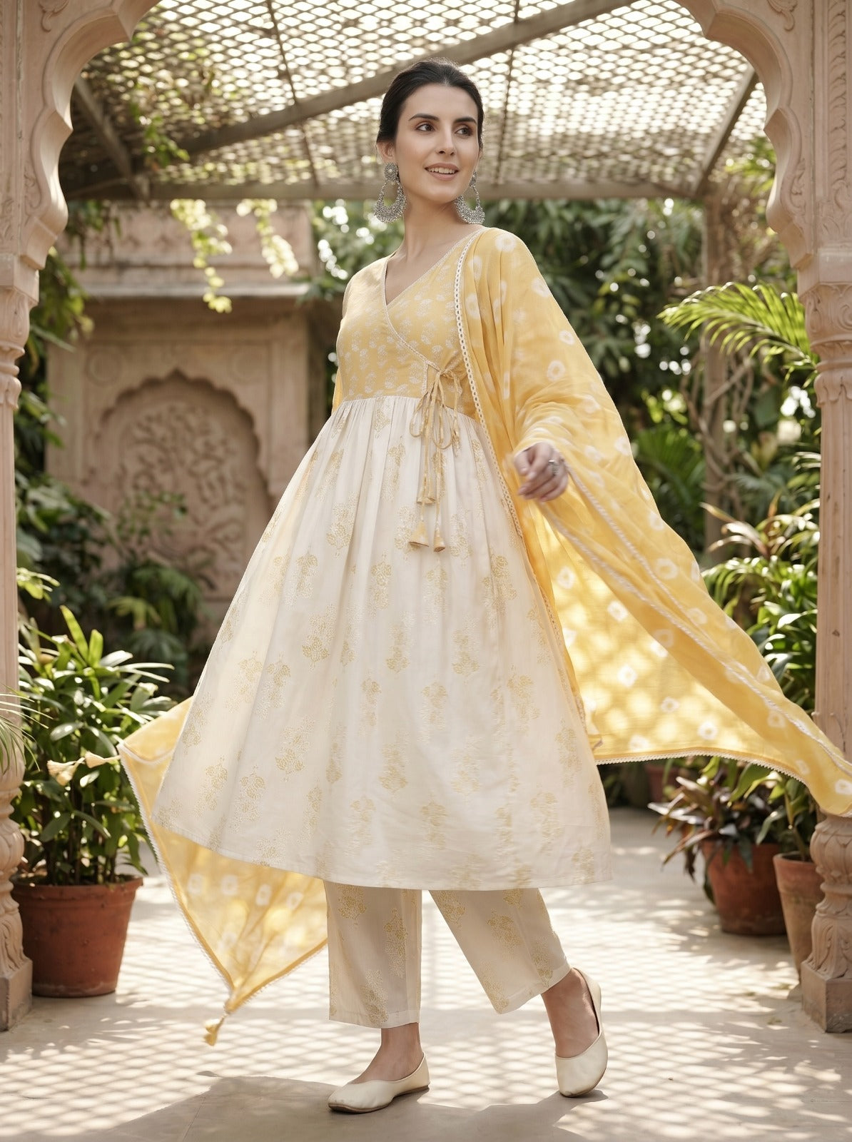 Ivora Off White 3-Piece Kurta Set with Dupatta LP- 48Hr Delivery