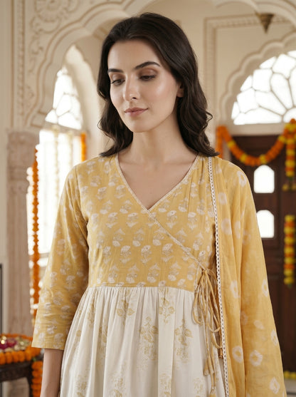 Ivora Off White 3-Piece Kurta Set with Dupatta LP- 48Hr Delivery