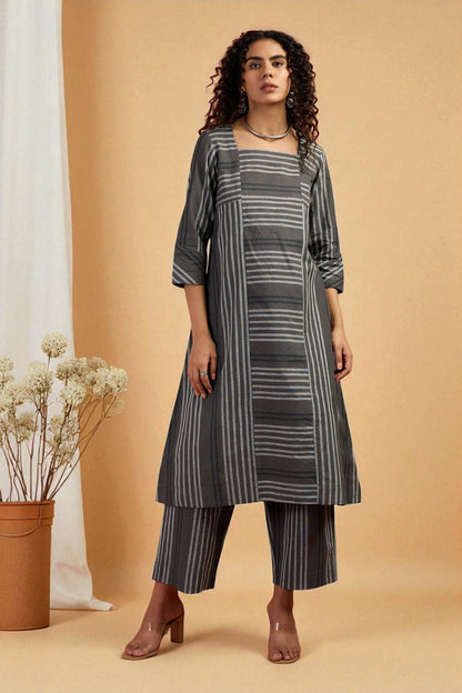 Maati Craft Co-Ord Set Earthbound Panelled Kurta & Pants