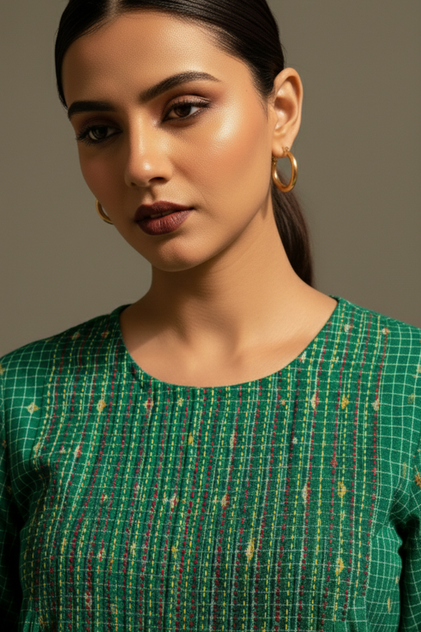 Emerald Pin Bloom Cotton Kurta Top With Pintuck Mc
