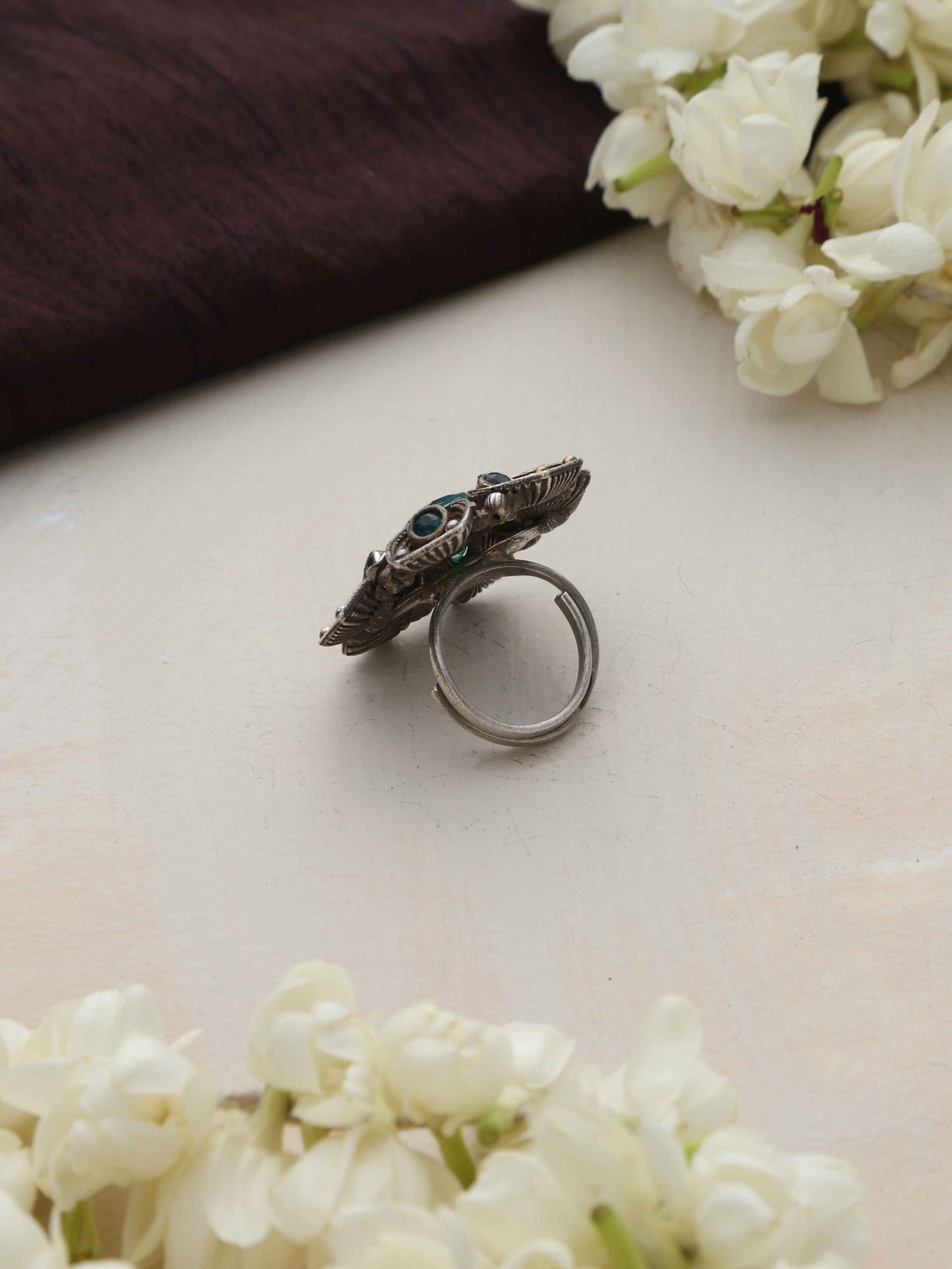 trueBrowns Silver Gold Tone Petal Ring