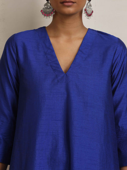 trueBrowns Blue Silk Kurta Set