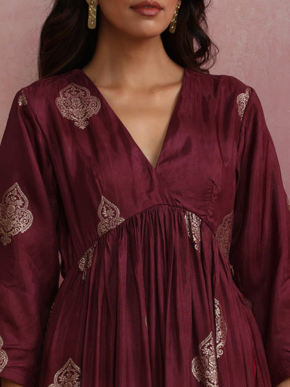 trueBrowns Purple Viscose Silk Kurta Set