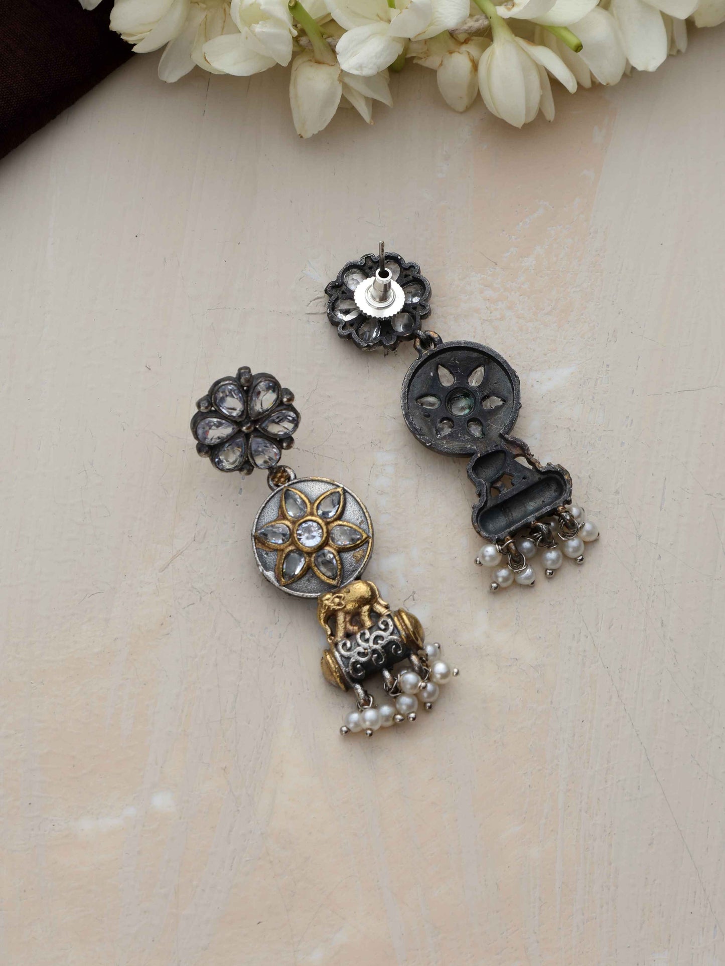 trueBrowns Silver Gold Tone Kundan Earrings