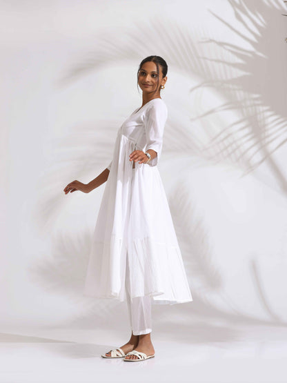 trueBrowns White Cotton Schiffli Flared Anarkali Kurta Set