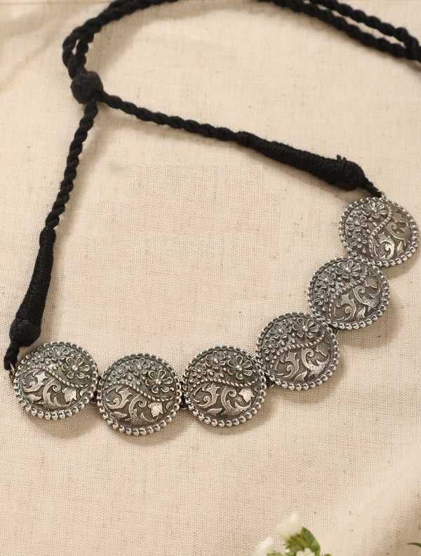 trueBrowns Silver Circular Necklace