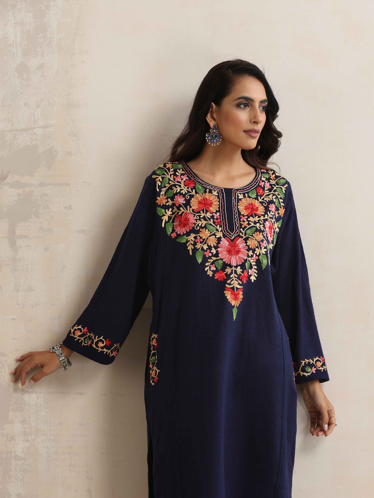 trueBrowns Blue Floral Embroidered Woollen Phiran Kurta